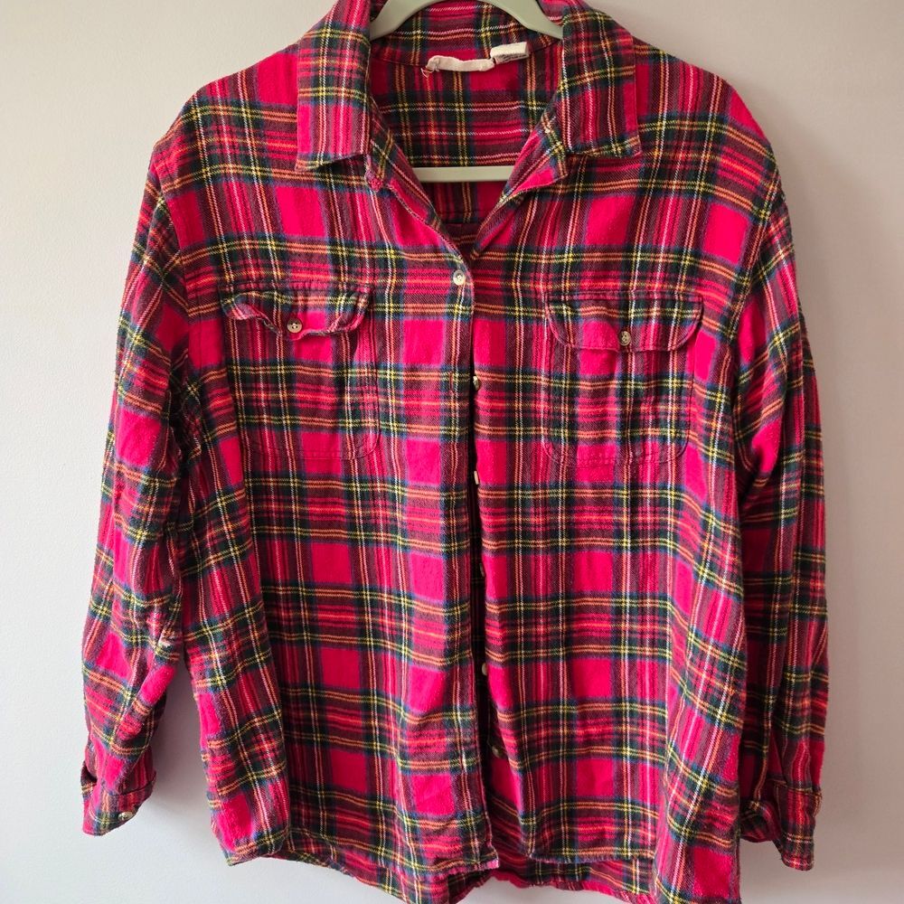 Weekend Provisions Red Plaid Cotton Flannel Button Down Shirt - Large